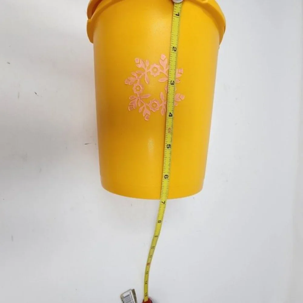 Tupperware Vintage Gold /Yellow Storage Canister 809-6‎ With Lid